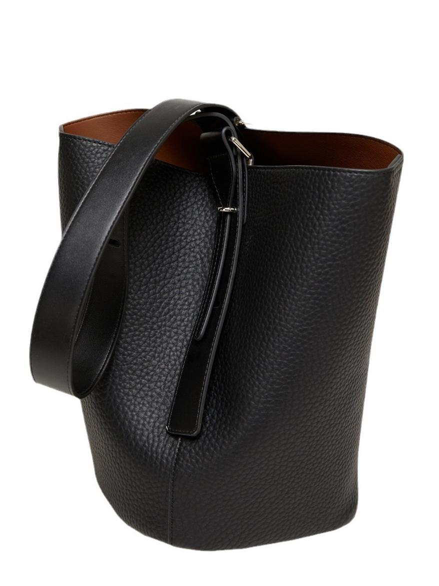 Eloísa – Bolso tipo cubo de piel suave con correa ajustable