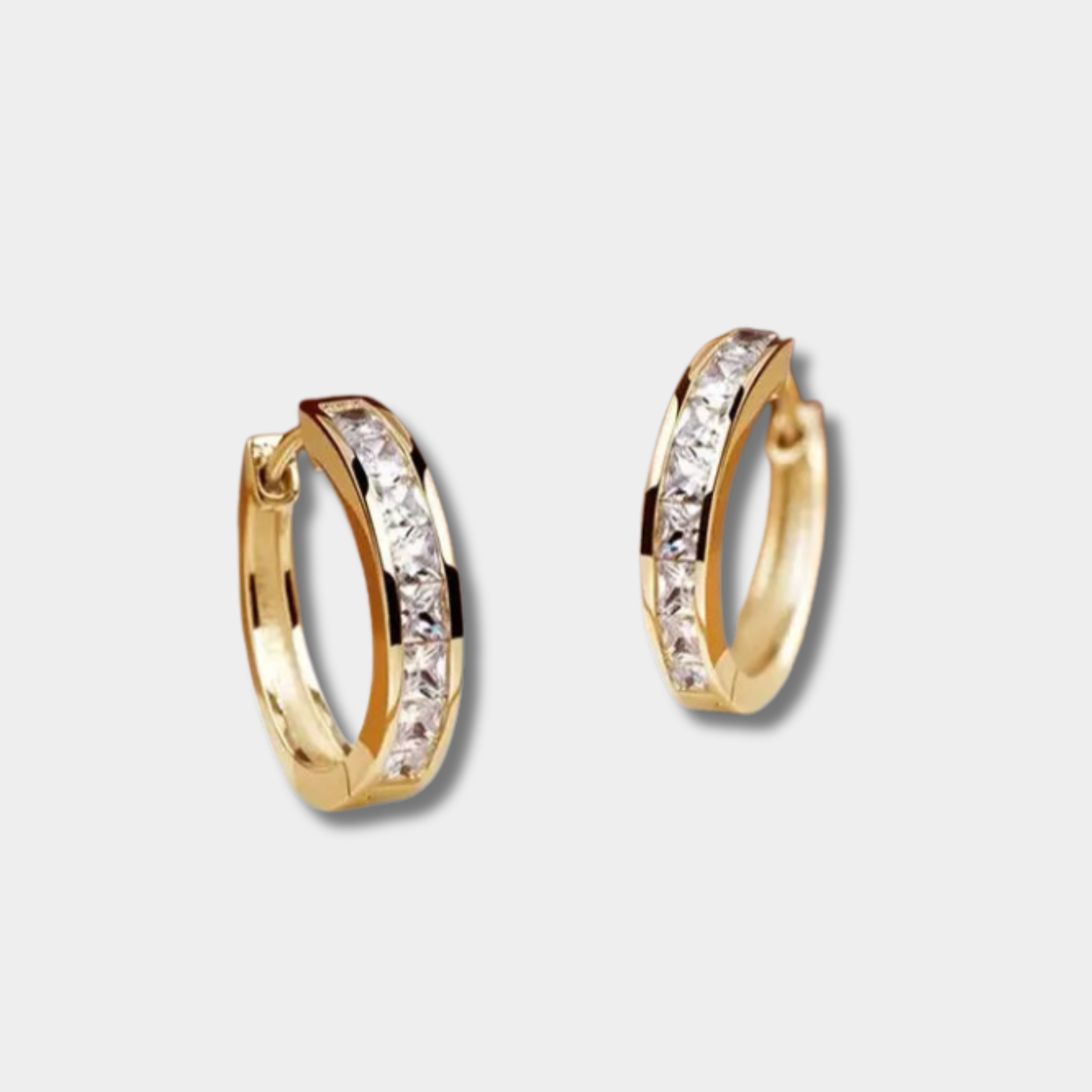 Paola – Elegantes pendientes de oro y cristal