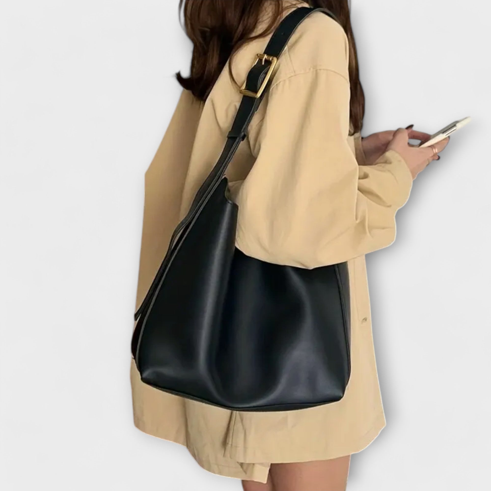 Camila – Elegante bolso de piel para llevar al hombro