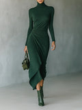 LENOR™ | Vestido largo asimétrico de color verde oscuro